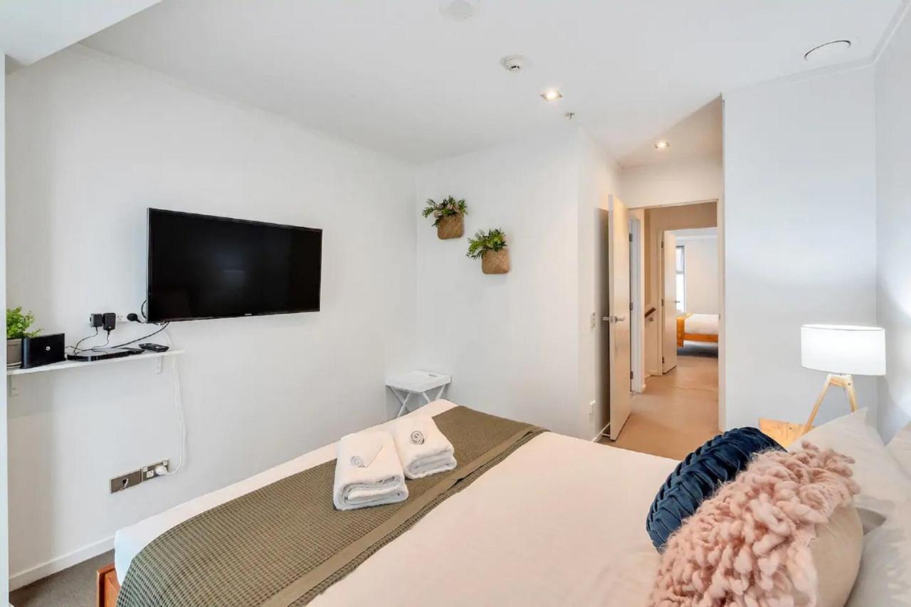 Metro Living Apt Near Skytower And Parking Auckland Exteriör bild